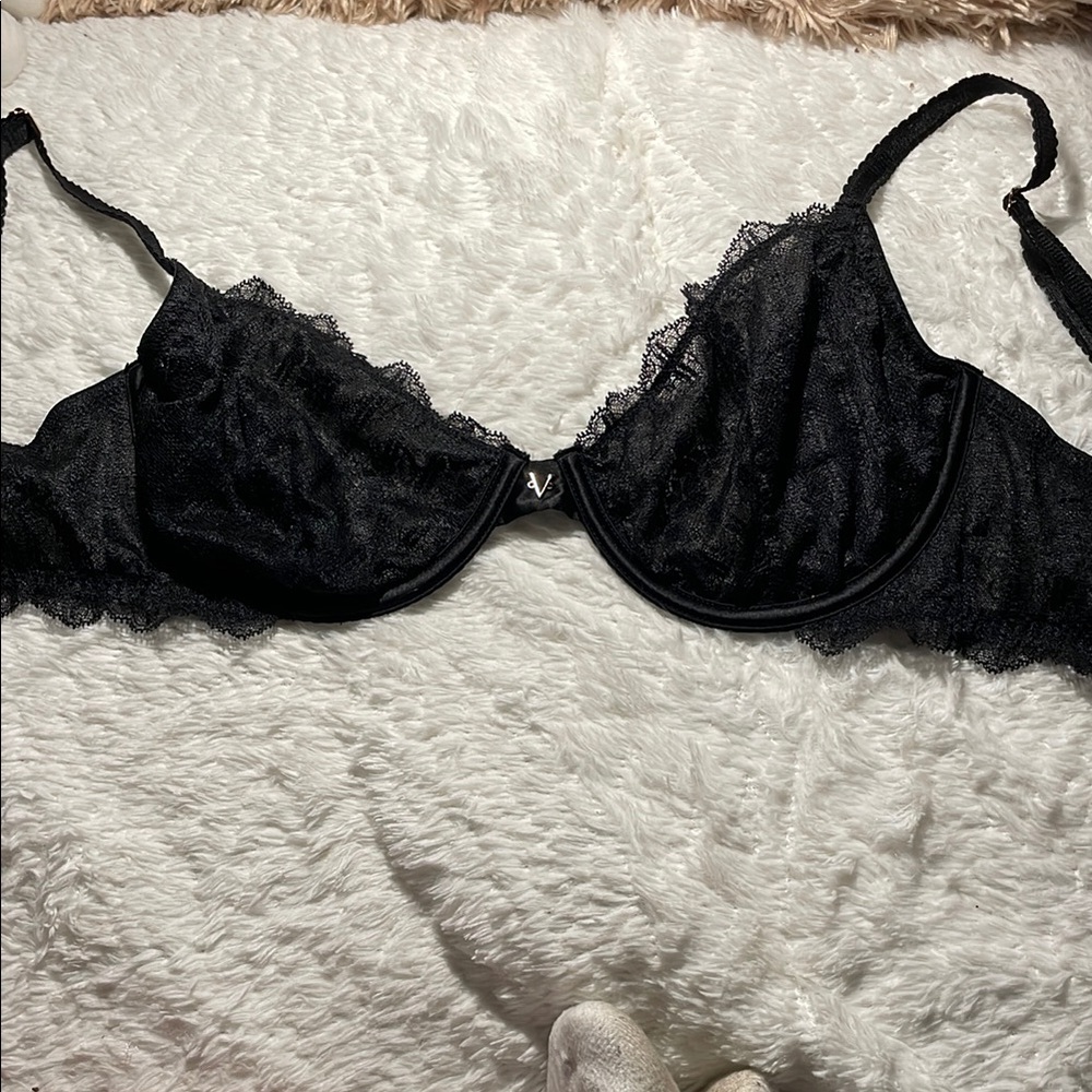 Victoria Secret Lace Bra